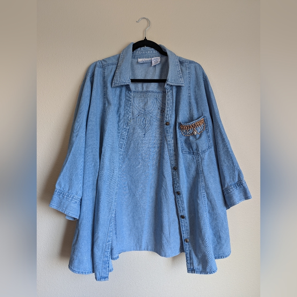 Light Blue Denim Button-Up Shirt with Shell-Embellished Pocket And Back Size 5X